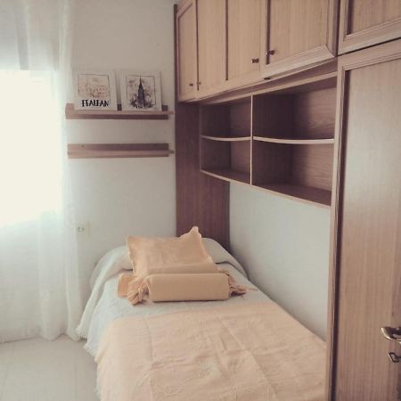 Apartment - 3 Bedrooms With Wifi - 01398 Комбаро Екстериор снимка